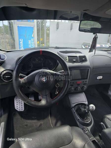 Alfa Romeo GT 