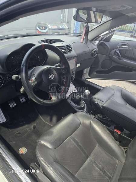 Alfa Romeo GT 