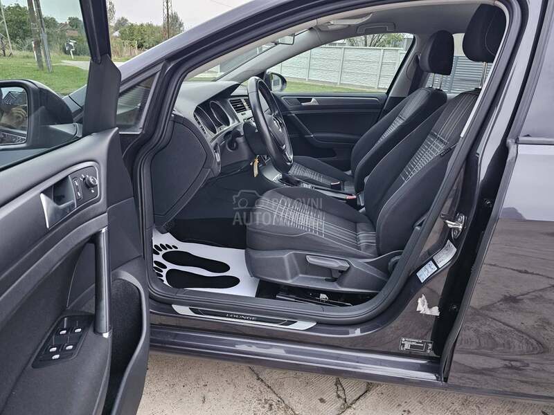Volkswagen Golf 7 //LOUNGE