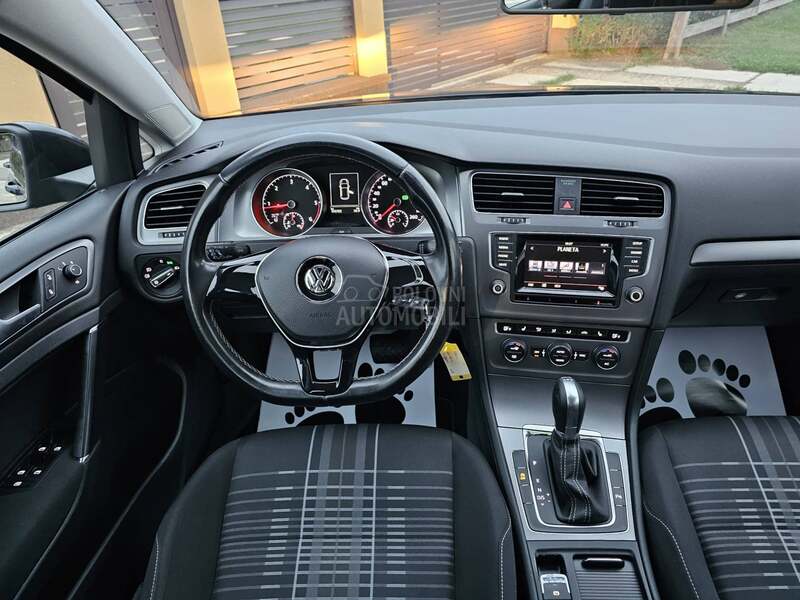 Volkswagen Golf 7 //LOUNGE