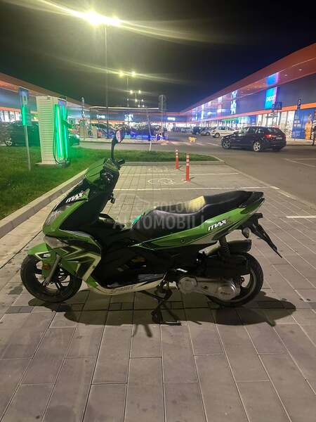 Sprint max x 125