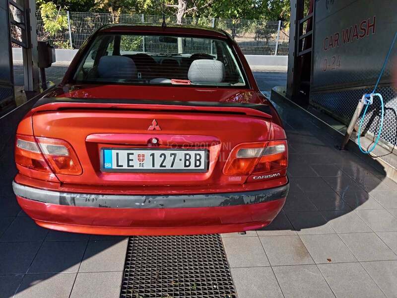 Mitsubishi Carisma 