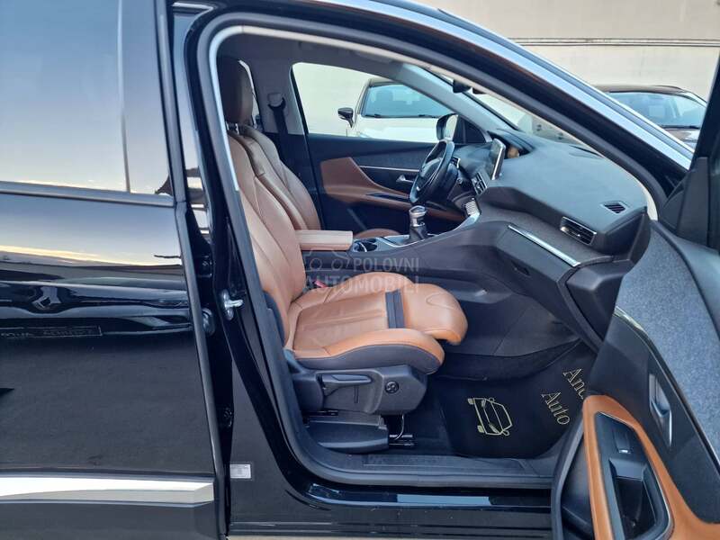 Peugeot 5008 ALLURE