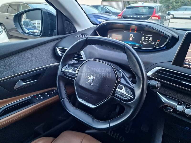 Peugeot 5008 ALLURE