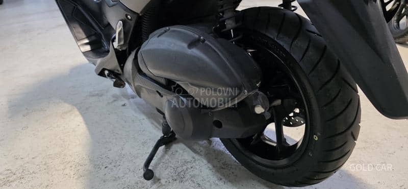 Yamaha Gpd 125 n max nmax