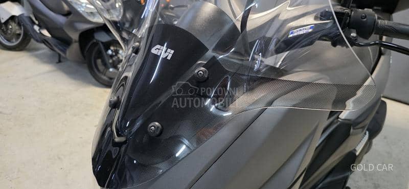 Yamaha Gpd 125 n max nmax