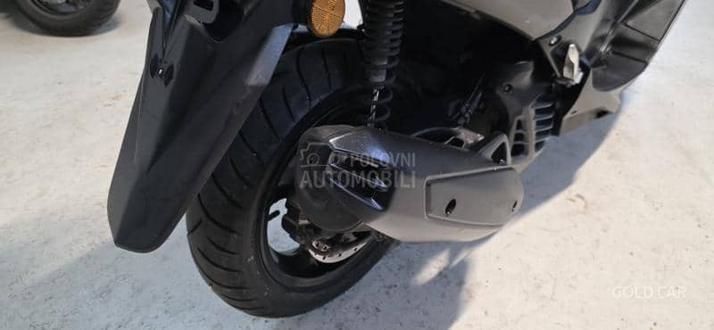 Yamaha Gpd 125 n max nmax