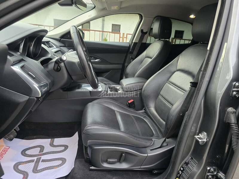 Jaguar E-Pace 2.0D  AUTOM/LED