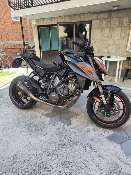 KTM 1290