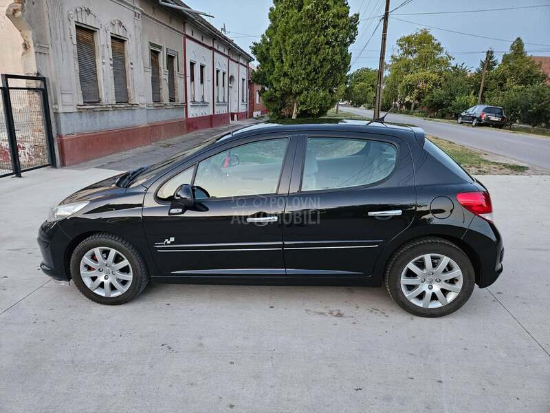 Peugeot 207 1.6