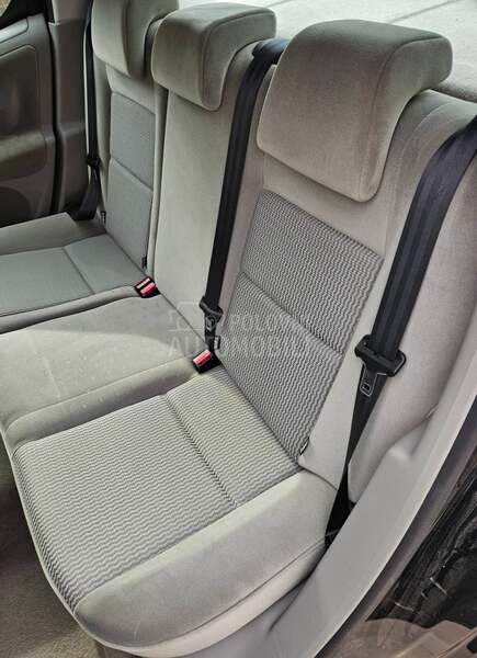 Peugeot 207 1.6