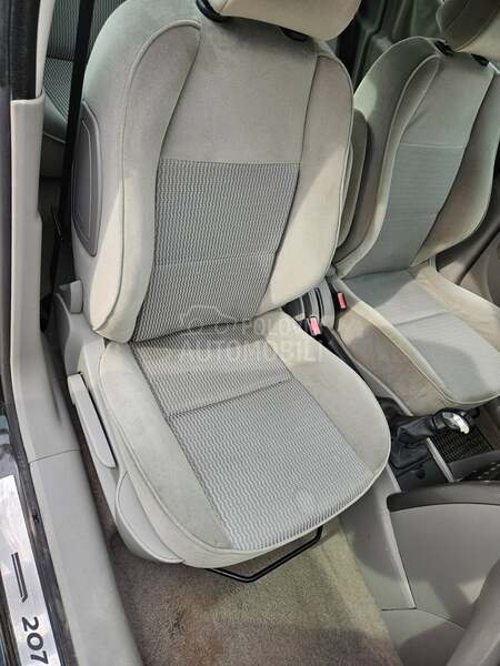 Peugeot 207 1.6