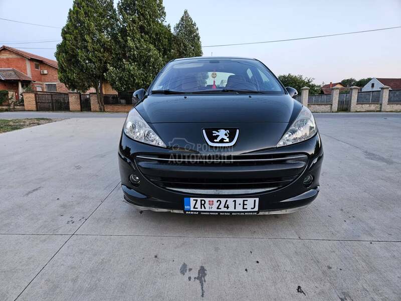 Peugeot 207 1.6