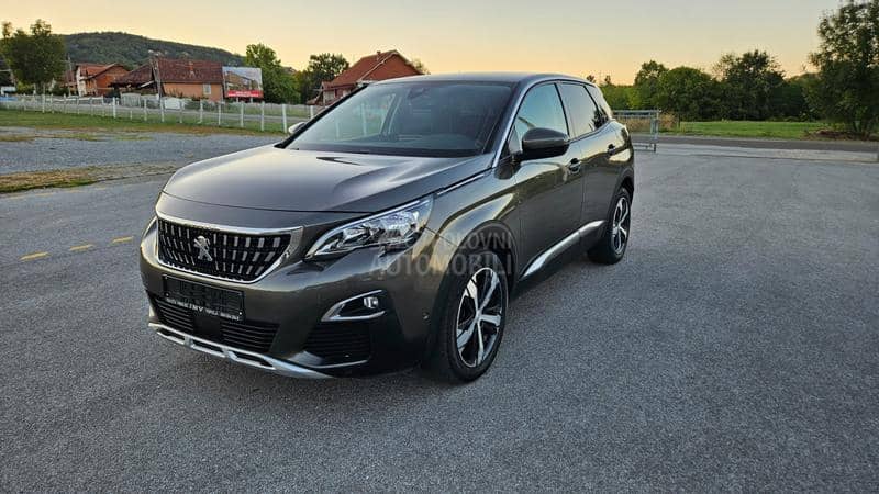 Peugeot 3008 ALLURE EAT8