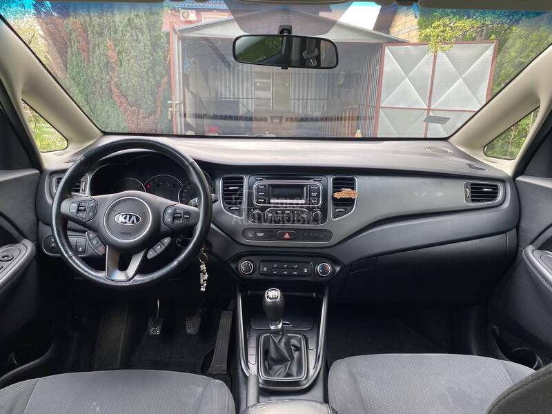 Kia Carens 