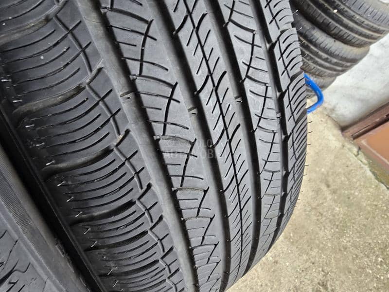 Michelin 235/60 R18 Zimska