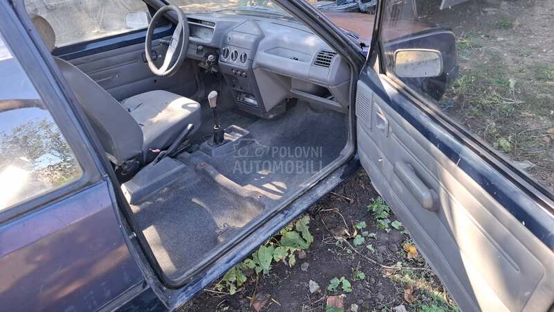 Peugeot 205 