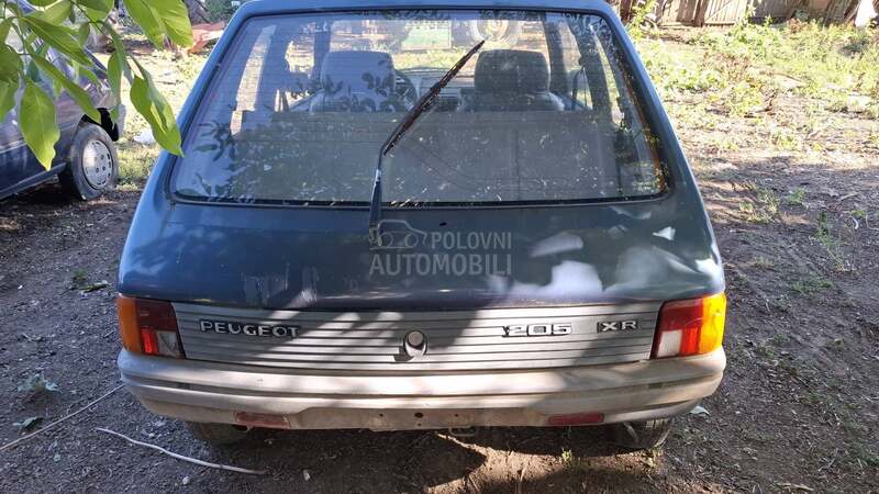 Peugeot 205 