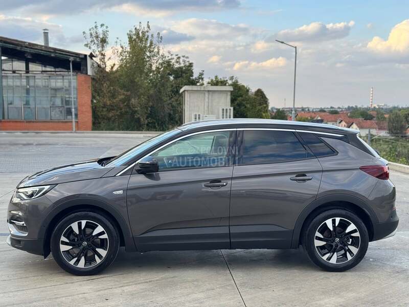 Opel Grandland X INNOVATION ULTIMATE