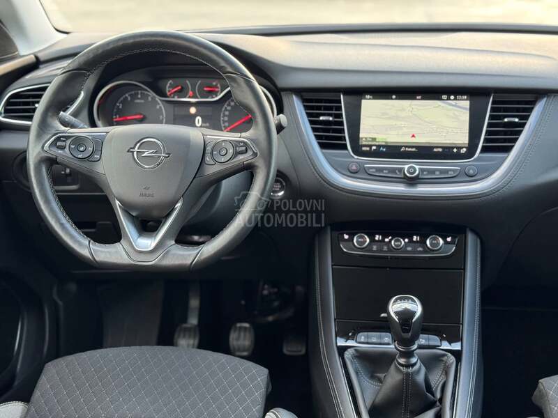 Opel Grandland X INNOVATION ULTIMATE