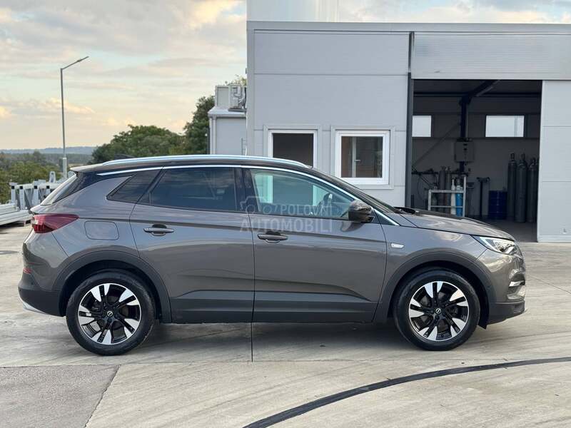 Opel Grandland X INNOVATION ULTIMATE