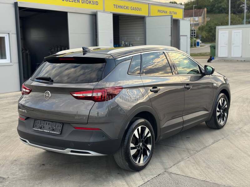 Opel Grandland X INNOVATION ULTIMATE