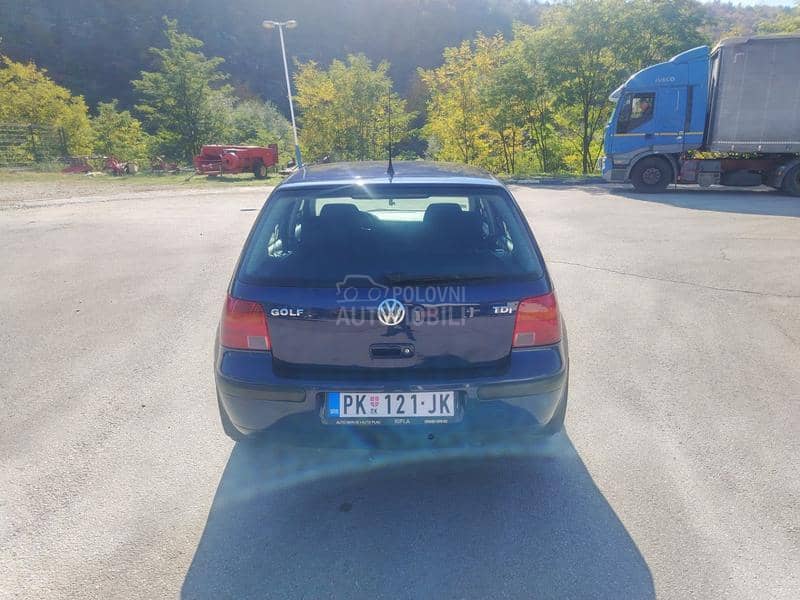 Volkswagen Golf 4 