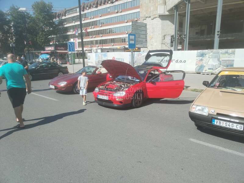 Mazda MX-3 
