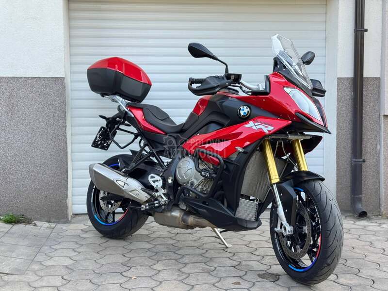 BMW S1000XR