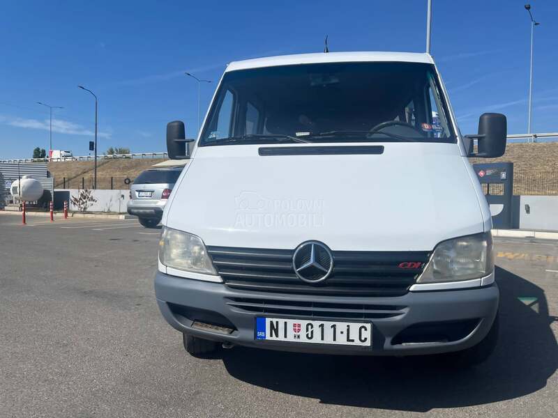 Mercedes Benz Sprinter 