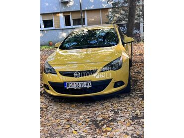 Opel Astra J GTC