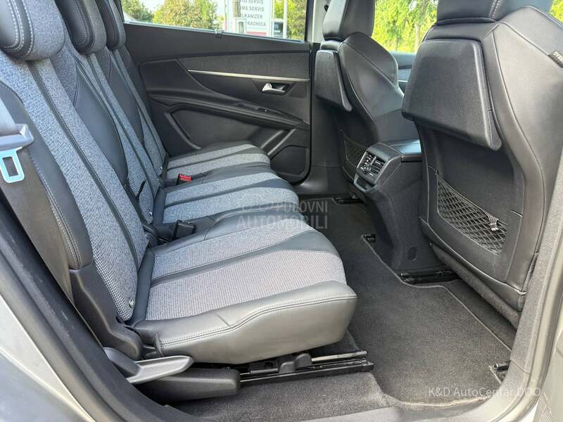 Peugeot 5008 1.5 HDI Allure