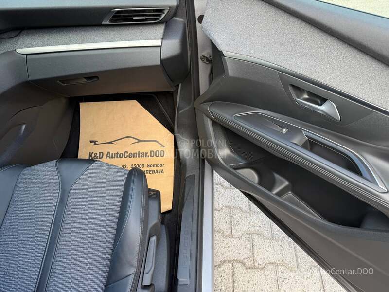 Peugeot 5008 1.5 HDI Allure