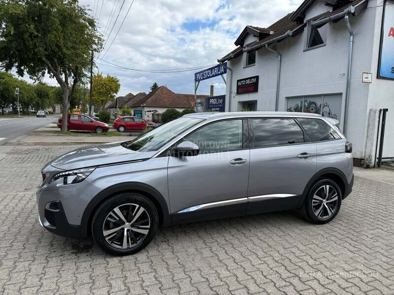 Peugeot 5008 1.5 HDI Allure