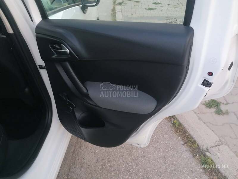 Citroen C3 1.0i SELECTION CH
