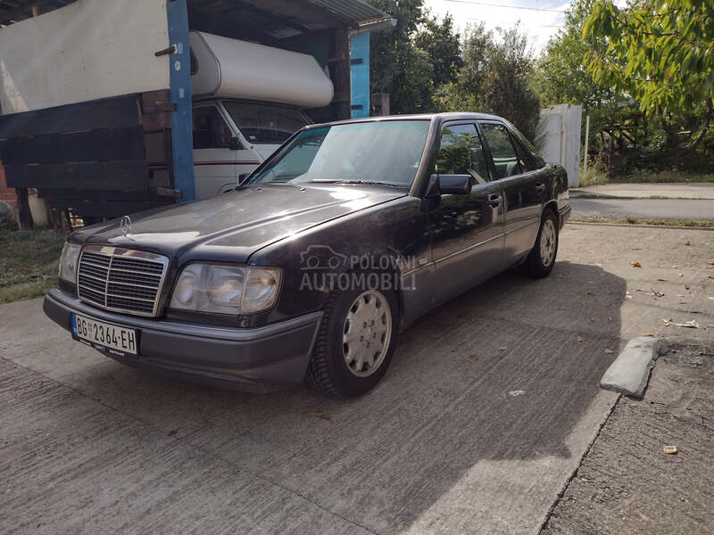 Mercedes Benz E 300 OM606