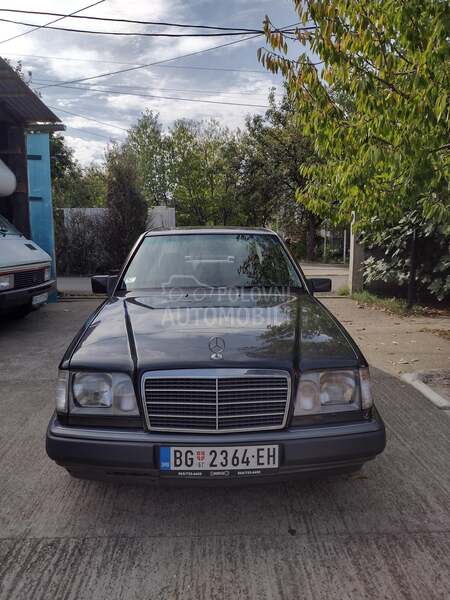 Mercedes Benz E 300 OM606