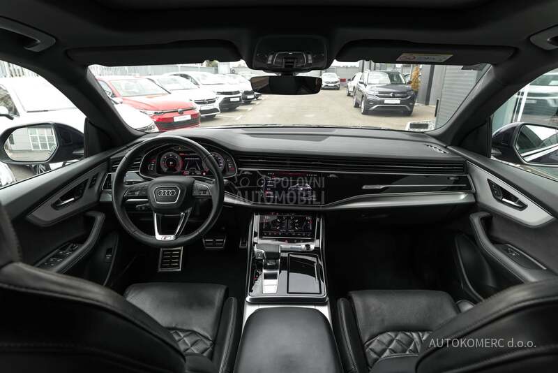 Audi Q8 
