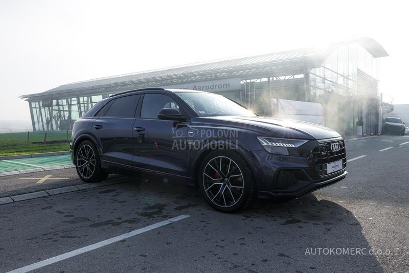 Audi Q8 