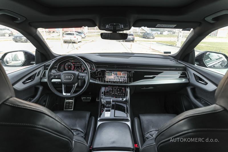 Audi Q8 