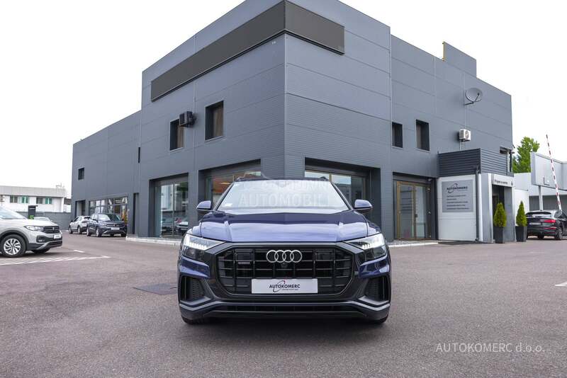 Audi Q8 