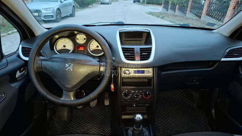 Peugeot 207 1.4 HDI NOV