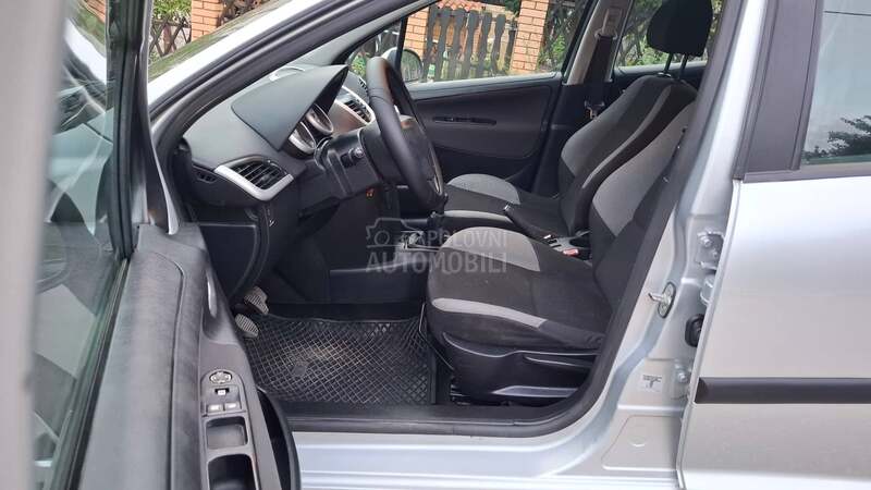 Peugeot 207 1.4 HDI NOV