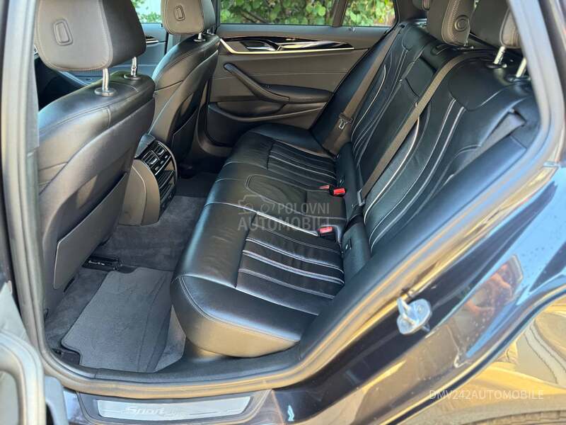 BMW 520 LED 4 X 4 Automstik