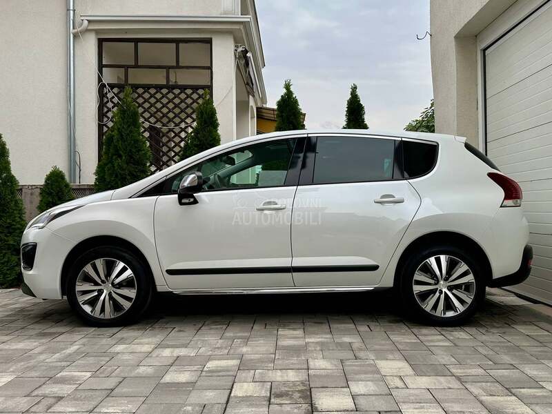 Peugeot 3008 1.6HDI/ALLURE/PERLA