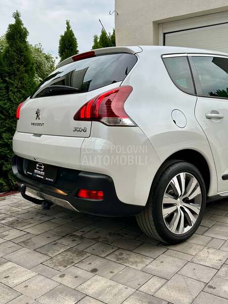 Peugeot 3008 1.6HDI/ALLURE/PERLA