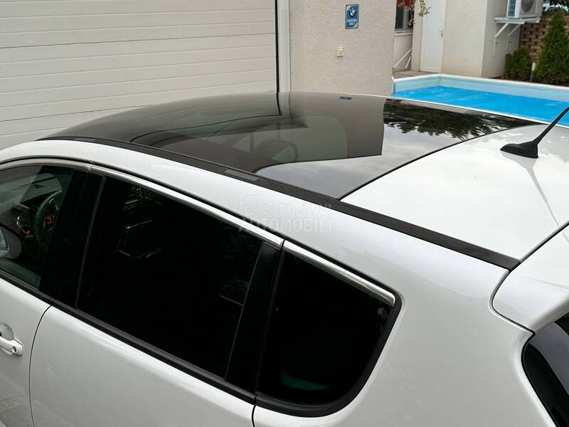 Peugeot 3008 1.6HDI/ALLURE/PERLA