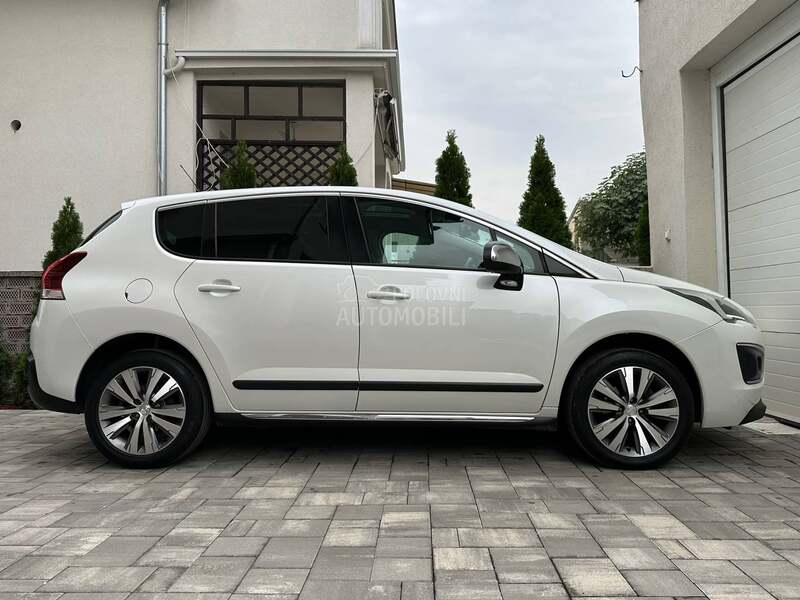 Peugeot 3008 1.6HDI/ALLURE/PERLA