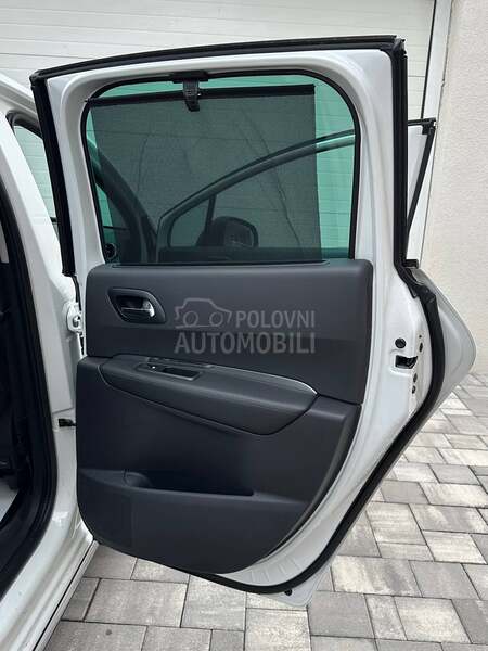 Peugeot 3008 1.6HDI/ALLURE/PERLA