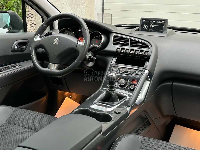 Peugeot 3008 1.6HDI/ALLURE/PERLA